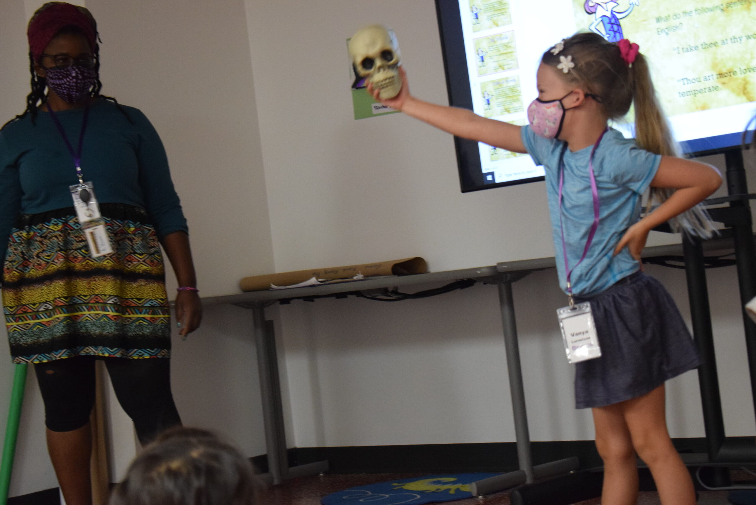 Student holding a Shakespearean skull